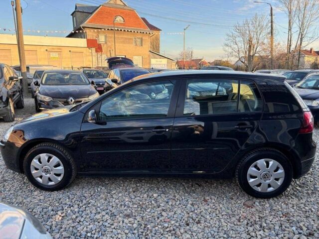 Черный Фольксваген Гольф, объемом двигателя 1.6 л и пробегом 198 тыс. км за 6999 $, фото 3 на Automoto.ua