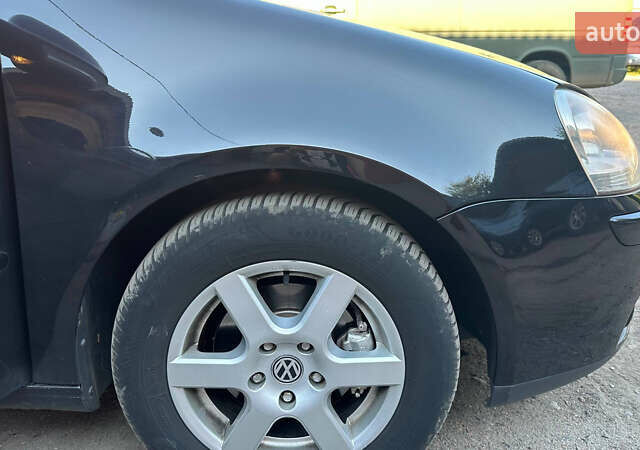 Чорний Фольксваген Гольф, об'ємом двигуна 1.6 л та пробігом 230 тис. км за 7600 $, фото 19 на Automoto.ua