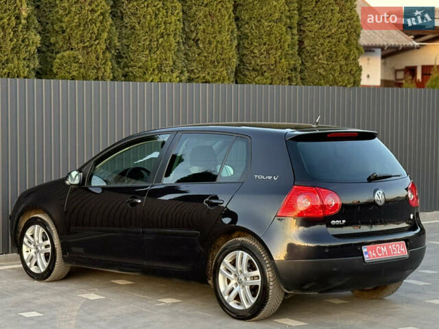 Черный Фольксваген Гольф, объемом двигателя 1.4 л и пробегом 211 тыс. км за 5690 $, фото 38 на Automoto.ua