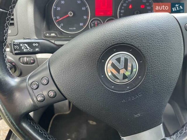 Чорний Фольксваген Гольф, об'ємом двигуна 1.6 л та пробігом 211 тис. км за 6850 $, фото 15 на Automoto.ua
