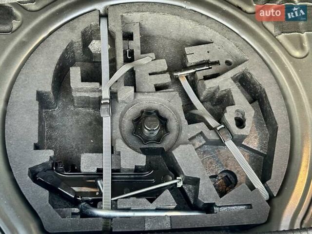 Чорний Фольксваген Гольф, об'ємом двигуна 1.6 л та пробігом 195 тис. км за 6399 $, фото 30 на Automoto.ua