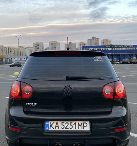 Черный Фольксваген Гольф, объемом двигателя 1.6 л и пробегом 237 тыс. км за 6000 $, фото 1 на Automoto.ua