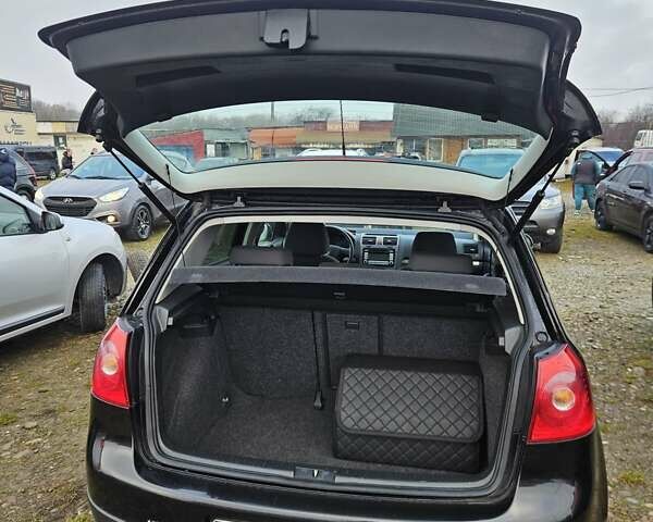 Чорний Фольксваген Гольф, об'ємом двигуна 1.39 л та пробігом 260 тис. км за 5100 $, фото 9 на Automoto.ua