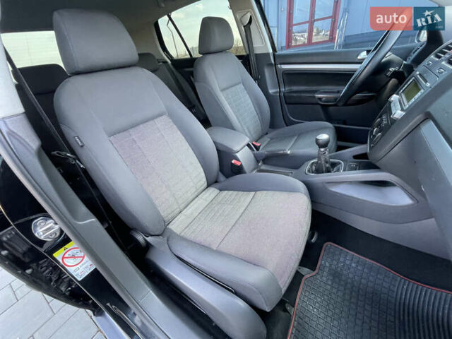 Чорний Фольксваген Гольф, об'ємом двигуна 1.4 л та пробігом 212 тис. км за 5399 $, фото 59 на Automoto.ua