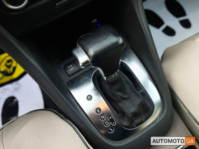 Чорний Фольксваген Гольф, об'ємом двигуна 2 л та пробігом 166 тис. км за 9500 $, фото 18 на Automoto.ua