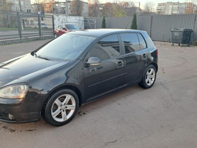 Черный Фольксваген Гольф, объемом двигателя 2 л и пробегом 287 тыс. км за 5799 $, фото 7 на Automoto.ua