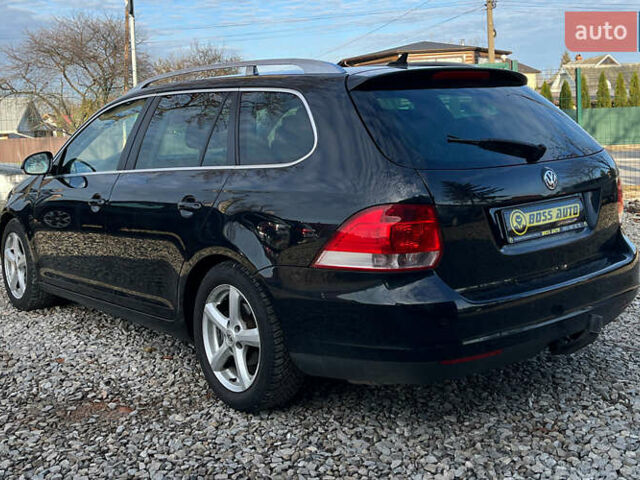 Черный Фольксваген Гольф, объемом двигателя 1.4 л и пробегом 248 тыс. км за 6999 $, фото 4 на Automoto.ua