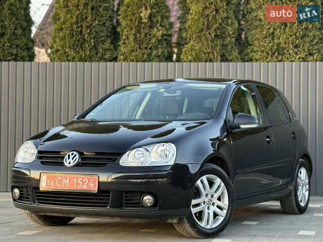 Черный Фольксваген Гольф, объемом двигателя 1.4 л и пробегом 211 тыс. км за 5690 $, фото 2 на Automoto.ua