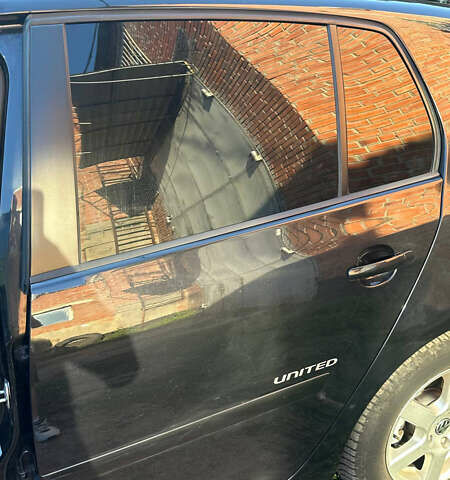 Чорний Фольксваген Гольф, об'ємом двигуна 1.6 л та пробігом 230 тис. км за 7600 $, фото 15 на Automoto.ua