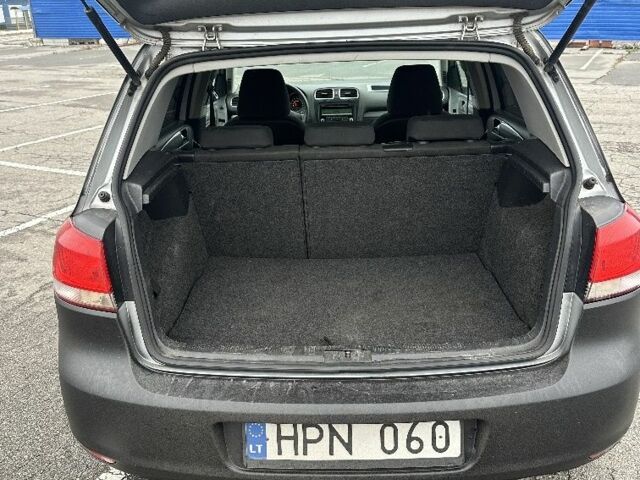 Чорний Фольксваген Гольф, об'ємом двигуна 2 л та пробігом 216 тис. км за 3500 $, фото 4 на Automoto.ua