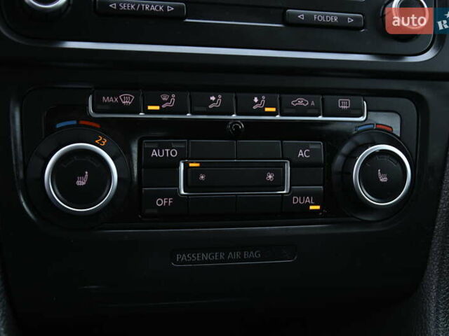 Черный Фольксваген Гольф, объемом двигателя 1.6 л и пробегом 217 тыс. км за 7700 $, фото 25 на Automoto.ua