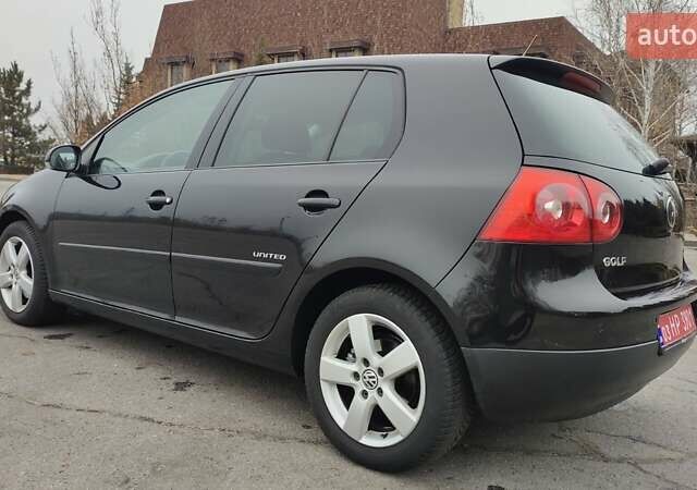 Чорний Фольксваген Гольф, об'ємом двигуна 1.4 л та пробігом 181 тис. км за 6500 $, фото 6 на Automoto.ua