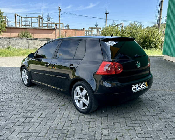 Черный Фольксваген Гольф, объемом двигателя 1.4 л и пробегом 215 тыс. км за 5999 $, фото 3 на Automoto.ua