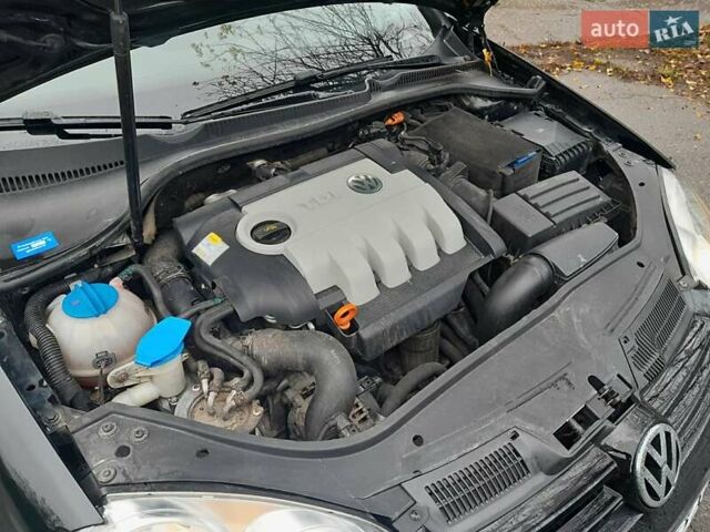 Чорний Фольксваген Гольф, об'ємом двигуна 1.9 л та пробігом 162 тис. км за 5999 $, фото 32 на Automoto.ua