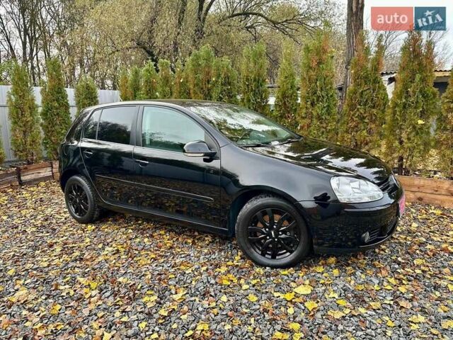 Черный Фольксваген Гольф, объемом двигателя 1.6 л и пробегом 215 тыс. км за 6300 $, фото 105 на Automoto.ua