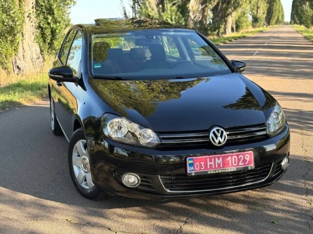 Черный Фольксваген Гольф, объемом двигателя 0 л и пробегом 160 тыс. км за 8300 $, фото 3 на Automoto.ua