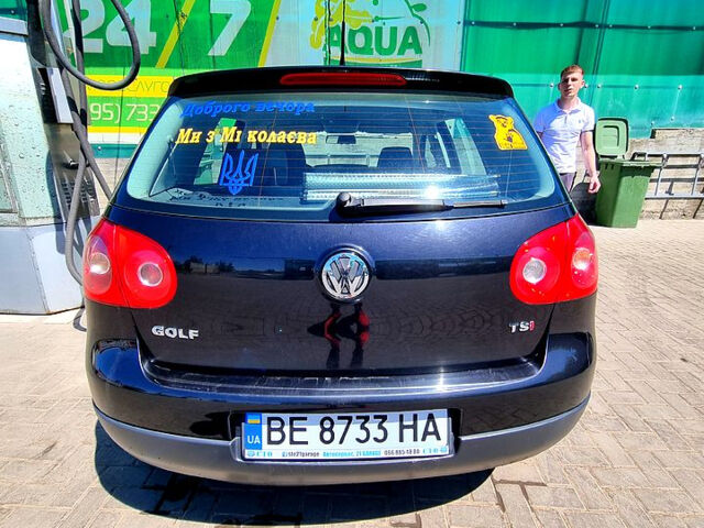 Черный Фольксваген Гольф, объемом двигателя 1.4 л и пробегом 255 тыс. км за 6300 $, фото 4 на Automoto.ua