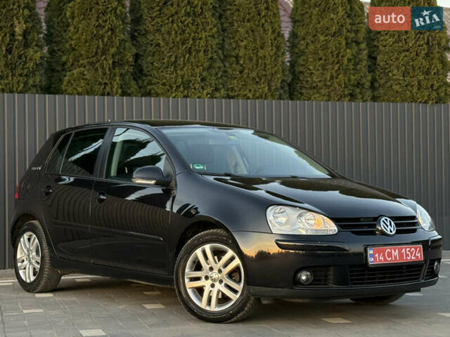 Черный Фольксваген Гольф, объемом двигателя 1.4 л и пробегом 211 тыс. км за 5690 $, фото 22 на Automoto.ua