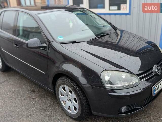 Черный Фольксваген Гольф, объемом двигателя 1.6 л и пробегом 178 тыс. км за 5950 $, фото 2 на Automoto.ua
