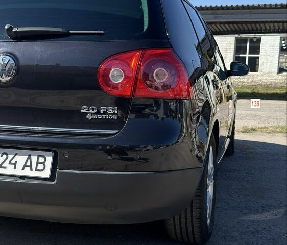 Чорний Фольксваген Гольф, об'ємом двигуна 2 л та пробігом 158 тис. км за 8687 $, фото 1 на Automoto.ua