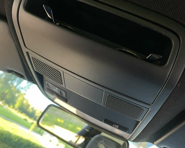 Черный Фольксваген Гольф, объемом двигателя 1.6 л и пробегом 340 тыс. км за 4999 $, фото 38 на Automoto.ua