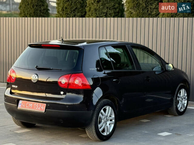 Черный Фольксваген Гольф, объемом двигателя 1.4 л и пробегом 211 тыс. км за 5690 $, фото 43 на Automoto.ua