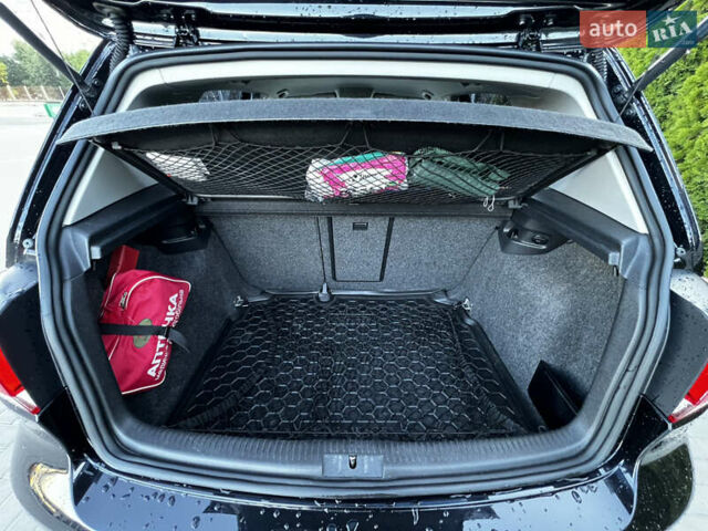Чорний Фольксваген Гольф, об'ємом двигуна 1.39 л та пробігом 231 тис. км за 8700 $, фото 9 на Automoto.ua