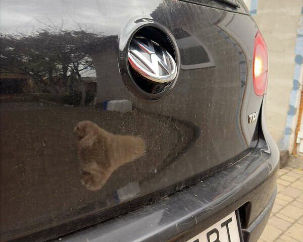 Черный Фольксваген Гольф, объемом двигателя 1.9 л и пробегом 141 тыс. км за 6900 $, фото 17 на Automoto.ua