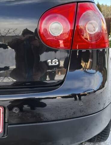 Чорний Фольксваген Гольф, об'ємом двигуна 1.6 л та пробігом 178 тис. км за 6699 $, фото 10 на Automoto.ua