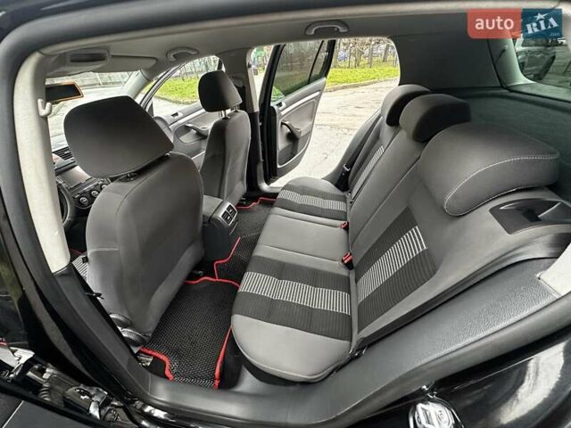 Чорний Фольксваген Гольф, об'ємом двигуна 1.4 л та пробігом 290 тис. км за 4999 $, фото 28 на Automoto.ua