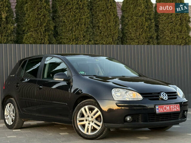Черный Фольксваген Гольф, объемом двигателя 1.4 л и пробегом 211 тыс. км за 5690 $, фото 23 на Automoto.ua