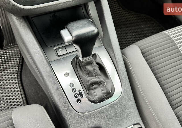 Черный Фольксваген Гольф, объемом двигателя 1.39 л и пробегом 242 тыс. км за 6999 $, фото 19 на Automoto.ua