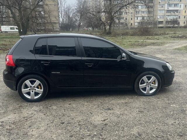 Черный Фольксваген Гольф, объемом двигателя 1.4 л и пробегом 192 тыс. км за 5999 $, фото 5 на Automoto.ua