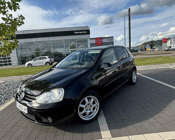 Черный Фольксваген Гольф, объемом двигателя 1.39 л и пробегом 214 тыс. км за 6450 $, фото 12 на Automoto.ua