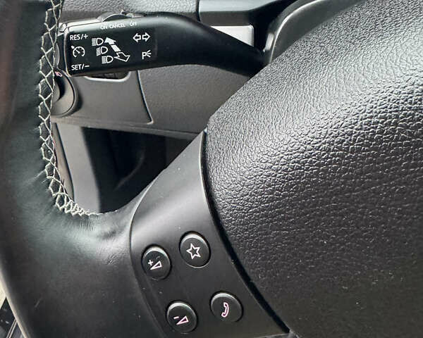 Черный Фольксваген Гольф, объемом двигателя 1.4 л и пробегом 184 тыс. км за 5950 $, фото 16 на Automoto.ua