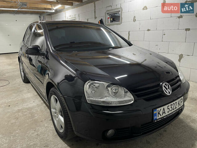 Чорний Фольксваген Гольф, об'ємом двигуна 1.6 л та пробігом 219 тис. км за 6700 $, фото 4 на Automoto.ua