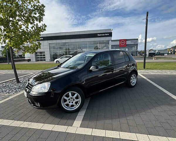 Черный Фольксваген Гольф, объемом двигателя 1.39 л и пробегом 214 тыс. км за 6450 $, фото 1 на Automoto.ua