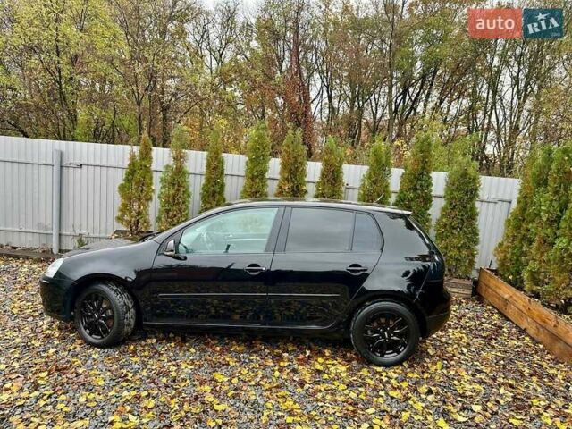 Черный Фольксваген Гольф, объемом двигателя 1.6 л и пробегом 215 тыс. км за 6300 $, фото 12 на Automoto.ua