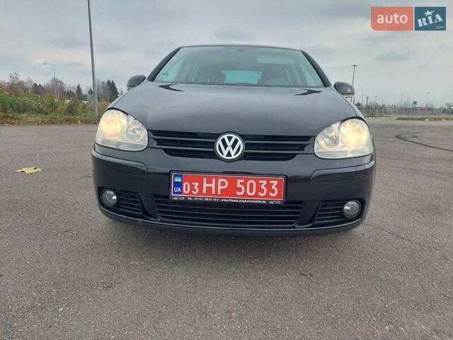 Черный Фольксваген Гольф, объемом двигателя 1.6 л и пробегом 198 тыс. км за 6499 $, фото 16 на Automoto.ua