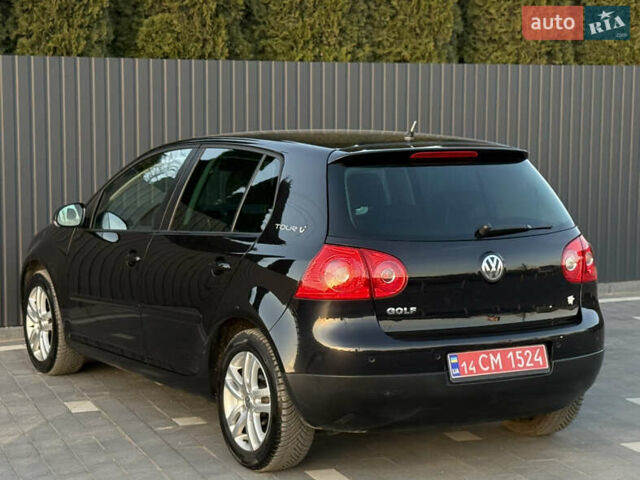 Черный Фольксваген Гольф, объемом двигателя 1.4 л и пробегом 211 тыс. км за 5690 $, фото 34 на Automoto.ua