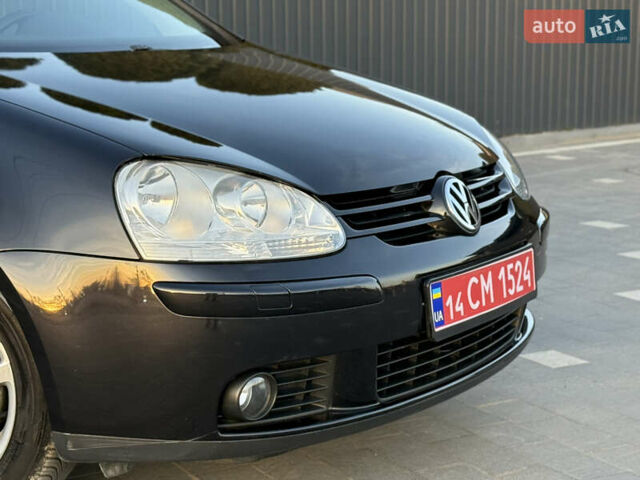 Черный Фольксваген Гольф, объемом двигателя 1.4 л и пробегом 211 тыс. км за 5690 $, фото 32 на Automoto.ua