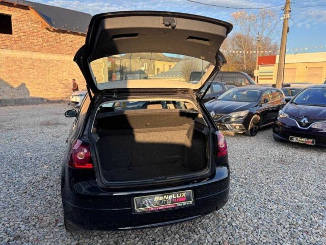 Черный Фольксваген Гольф, объемом двигателя 1.6 л и пробегом 198 тыс. км за 6999 $, фото 16 на Automoto.ua