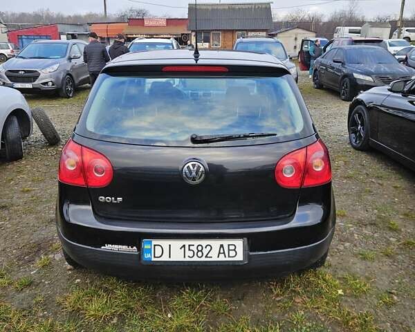 Чорний Фольксваген Гольф, об'ємом двигуна 1.39 л та пробігом 260 тис. км за 5100 $, фото 6 на Automoto.ua