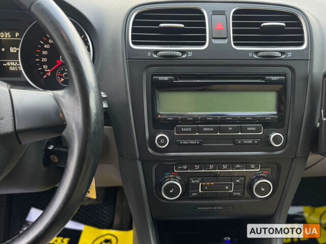 Чорний Фольксваген Гольф, об'ємом двигуна 2 л та пробігом 166 тис. км за 9500 $, фото 15 на Automoto.ua