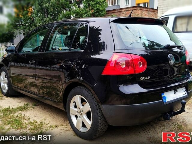 Чорний Фольксваген Гольф, об'ємом двигуна 2 л та пробігом 318 тис. км за 5900 $, фото 3 на Automoto.ua