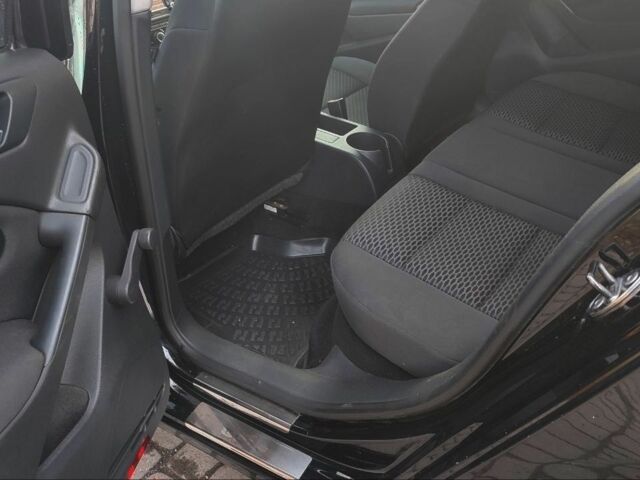 Черный Фольксваген Гольф, объемом двигателя 1.4 л и пробегом 217 тыс. км за 6700 $, фото 17 на Automoto.ua