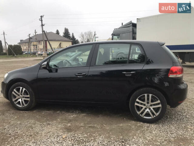 Черный Фольксваген Гольф, объемом двигателя 1.6 л и пробегом 232 тыс. км за 8200 $, фото 2 на Automoto.ua