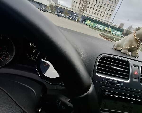 Чорний Фольксваген Гольф, об'ємом двигуна 1.39 л та пробігом 209 тис. км за 7400 $, фото 17 на Automoto.ua