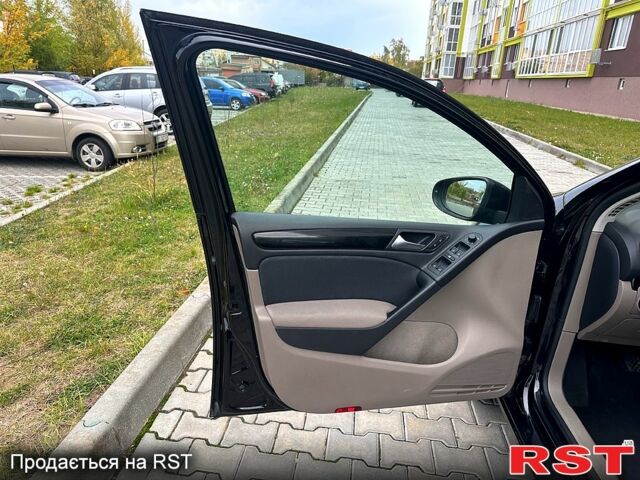 Черный Фольксваген Гольф, объемом двигателя 1.4 л и пробегом 150 тыс. км за 7800 $, фото 9 на Automoto.ua