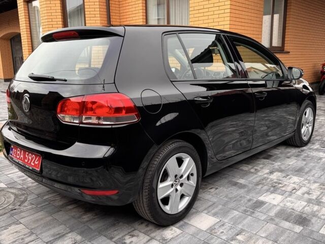 Черный Фольксваген Гольф, объемом двигателя 1.4 л и пробегом 193 тыс. км за 7600 $, фото 3 на Automoto.ua